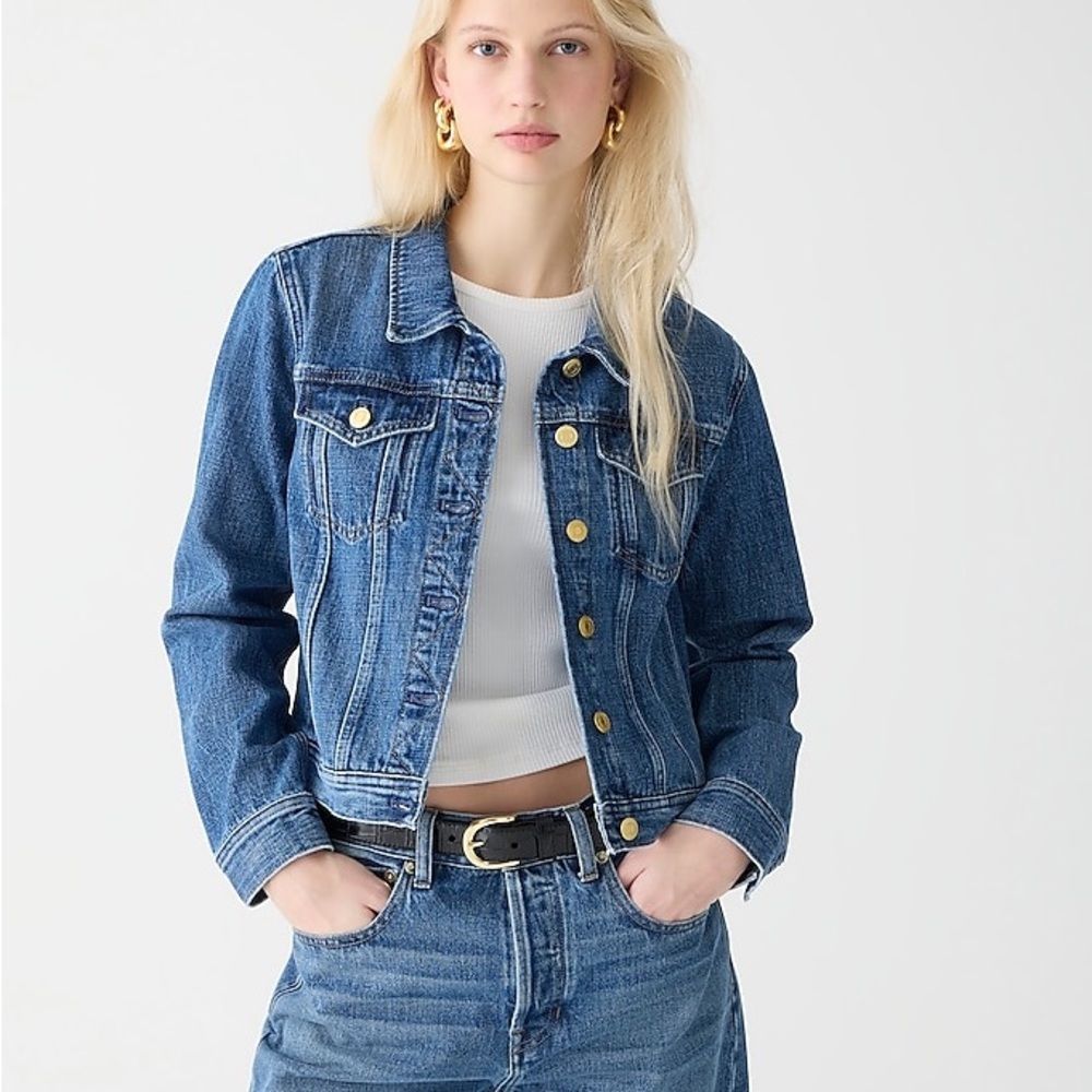 J Crew Demin Jean Jacket. Medium wash